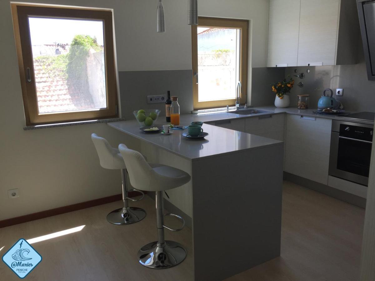 At Maries Beach House Peniche Exterior foto