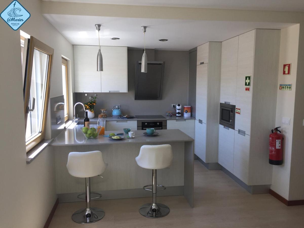 At Maries Beach House Peniche Exterior foto