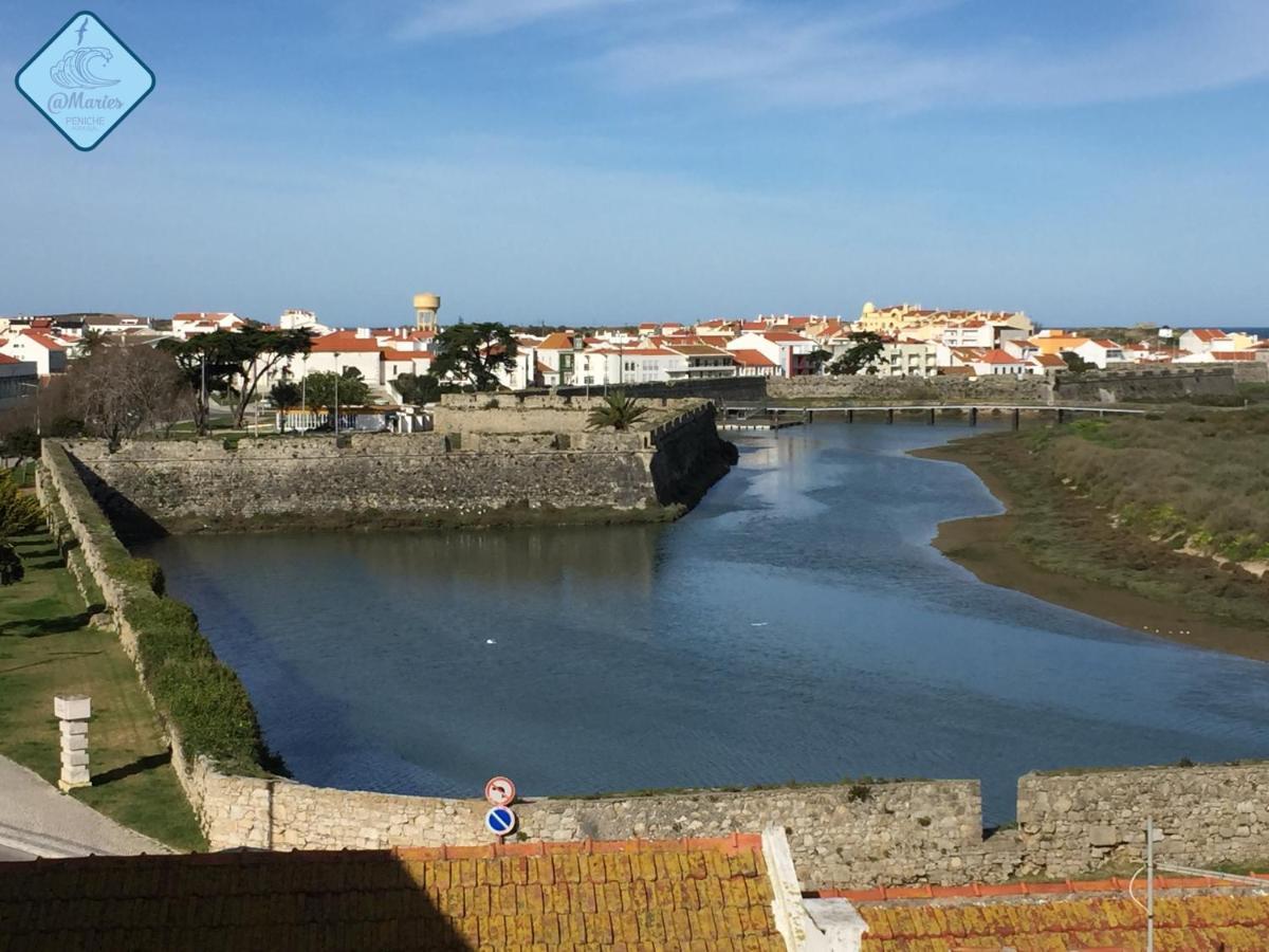 At Maries Beach House Peniche Exterior foto
