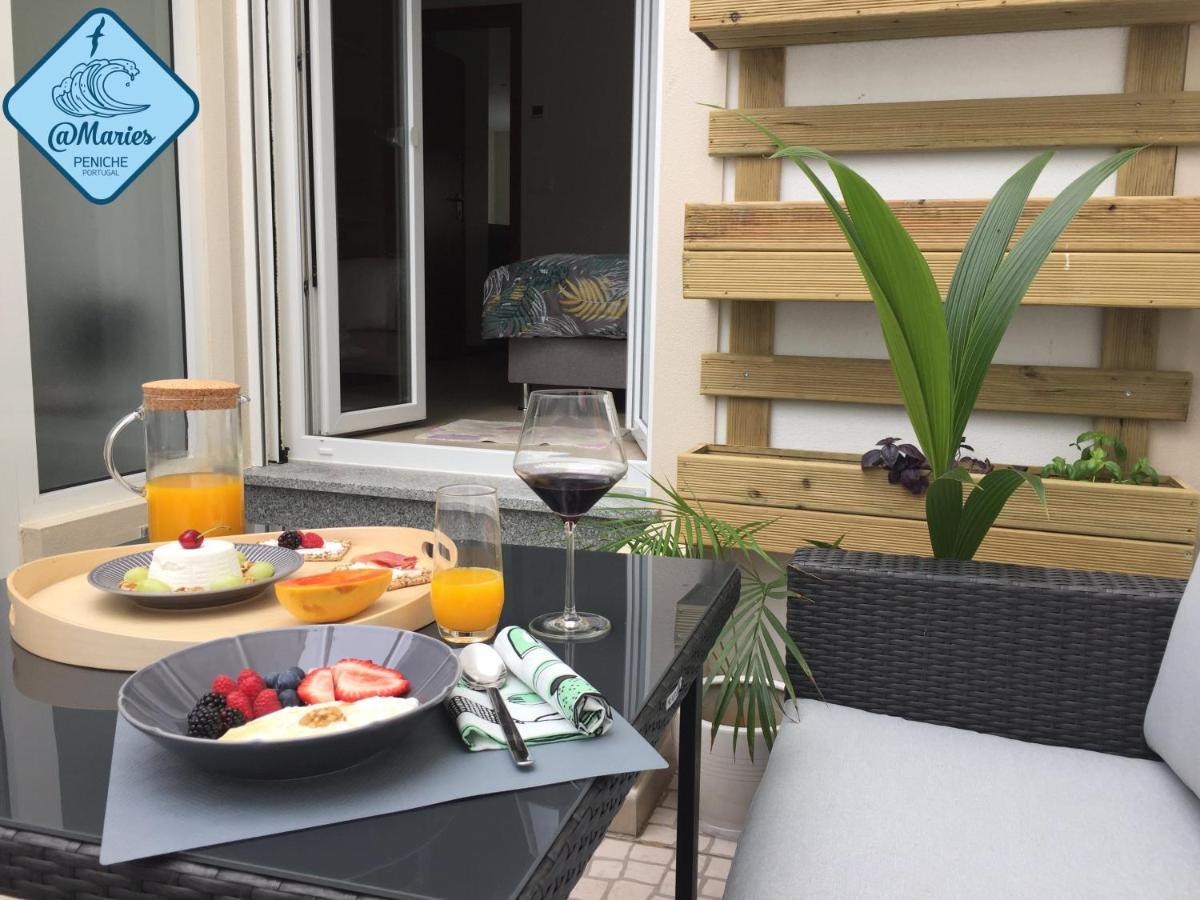 At Maries Beach House Peniche Exterior foto